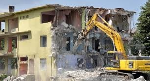 KAÇAK YAPILARIN SAHİPLERİNİ DE KENTSEL DÖNÜŞÜM KAPSAMINA ALAN KARAR